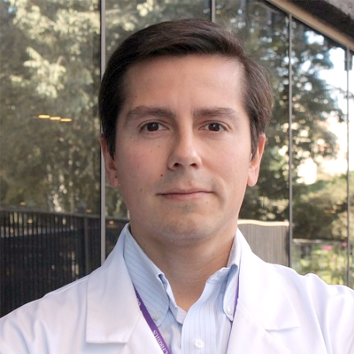 Dr. Felipe Valenzuela